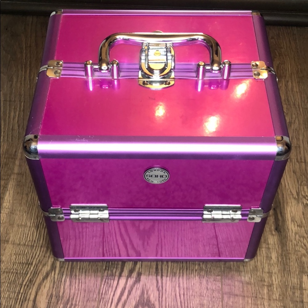 SOHO London Cosmetics case 💄